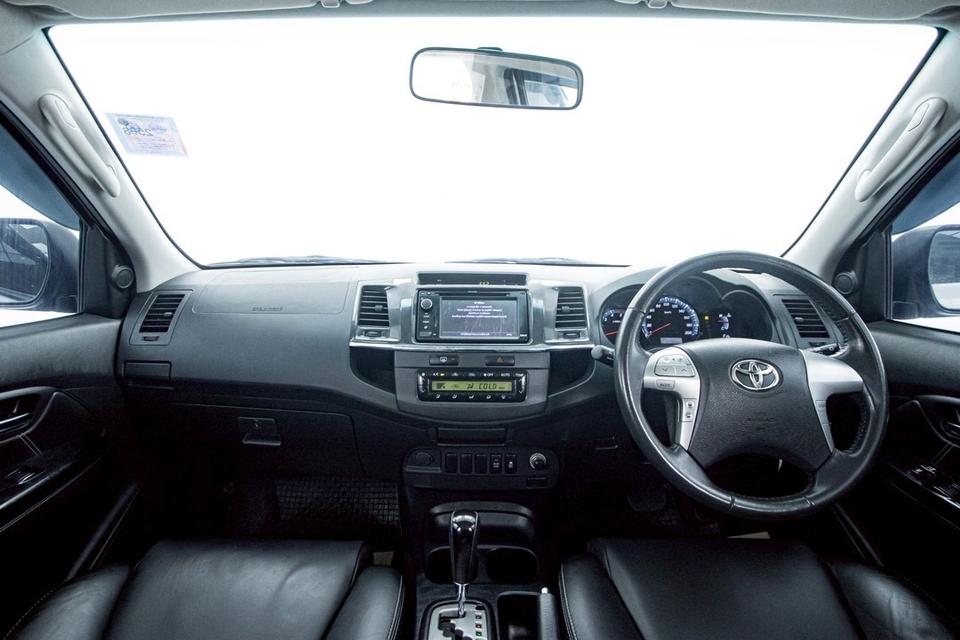 รหัสรถ  1D580 FORTUNER 3.0 รุ่นฉลอง50ปี 15