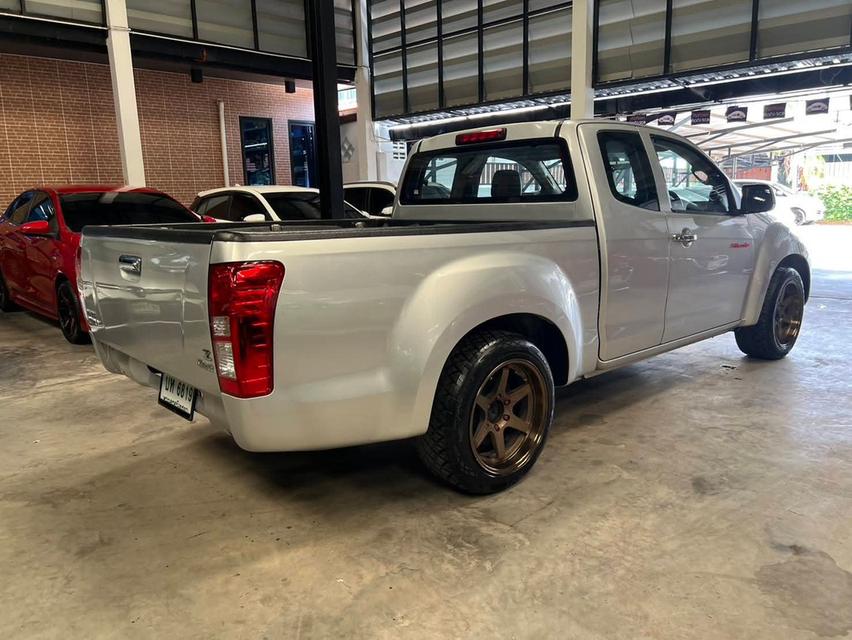 isuzu d-max2.5z 2014 āļĢāļđāļāļĒāđāļāļĒāļāļĩāđ 4