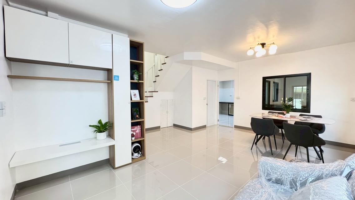 หมู่บ้านพฤกษา25 6