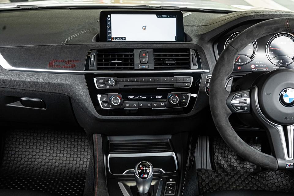 M2 CS Coupe  13
