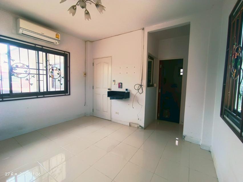 บ้านเดี่ยว อริสรา3เฟส2ชั้น 51ตรว.แอร์4ตัว 5