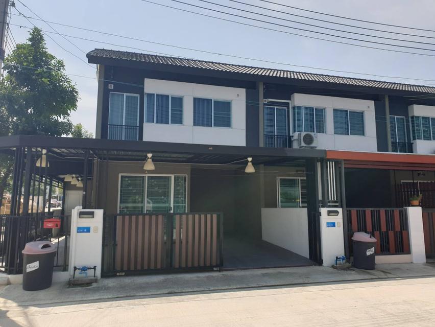 บ้านพฤกษา ทาวน์โฮม 2 ชั้น แปลงมุม หน้าสวน ติดป้อมรปภ. ราคาถูก พร้อมเฟอร์นิเจอร์ กระเป๋าใบเดียวเข้าอยู่ได้เลย 7