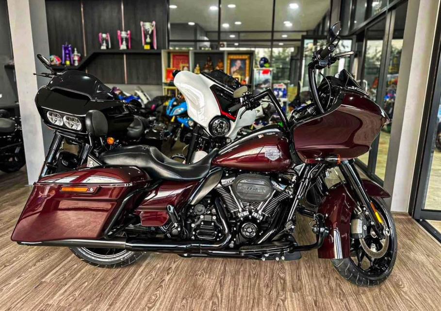 ขายราคาดีมาก Harley Davidson Road Glide 3