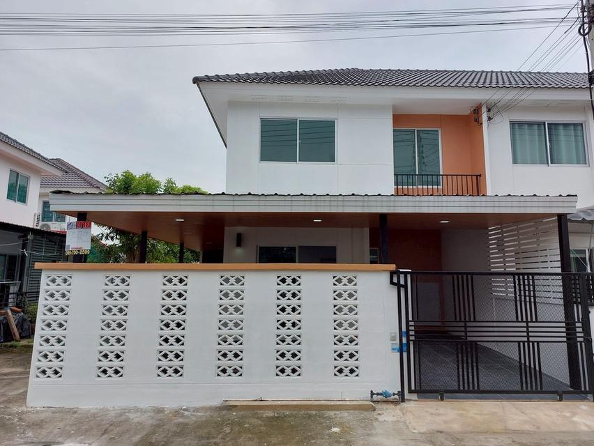 ทาวน์เฮ้าส์ หมู่บ้านพฤกษา113 (ซอย17)  [ ต.บางเดื่อ อ.เมืองปทุม จ.ปทุมธานี ]