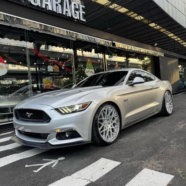 FORD MUSTANG ปี 2017