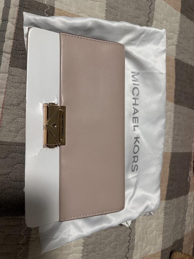 กระเป๋า Michael Kors (ไมเคิล คอร์) รูปที่ 14