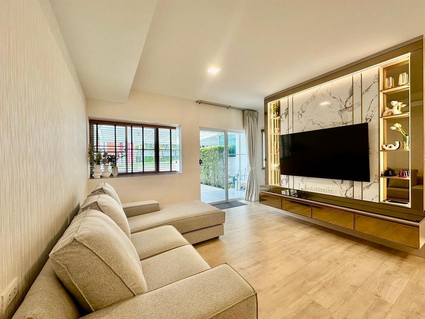 ให้เช่าทาวโฮม 2 ชั้น หมู่บ้านอินดี้ 2 บางนา-รามคำแหง2 19