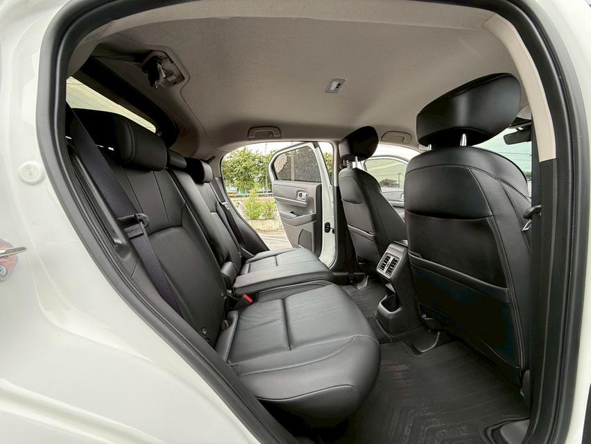 Honda HRV eHEV EL ปี24 สีขาว Premium ♨️สวยสุดในรุ่น มือเดียว สภาพป้ายแดง 9