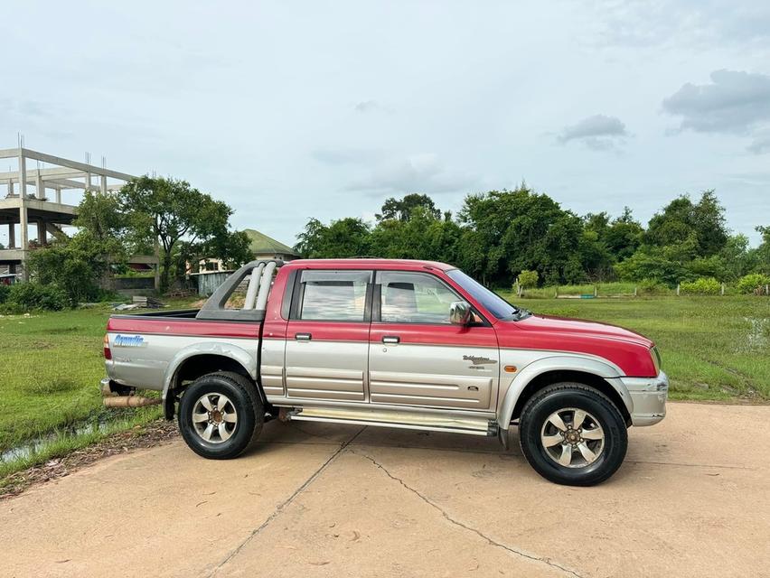 ขาย Mitsubishi Strada Grandis สีแดง 6