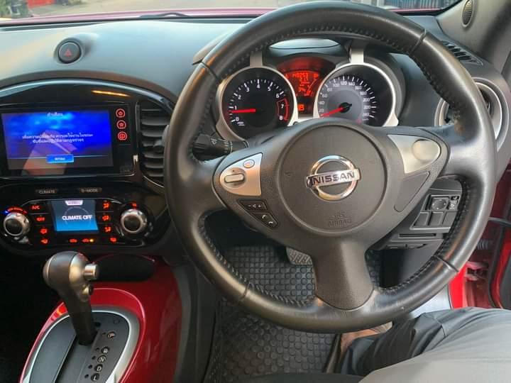 Nissan Juke สีแดง 7