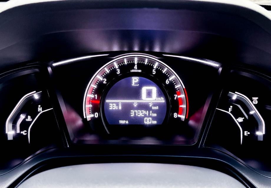 HONDA CIVIC 1.8 E FCเกียร์ AT ปี 2016 สีขาวเลข​ไมล์ 372,077 กมราคา 319,000 บาทโทร 0929699899 6B240 รูปที่ 9
