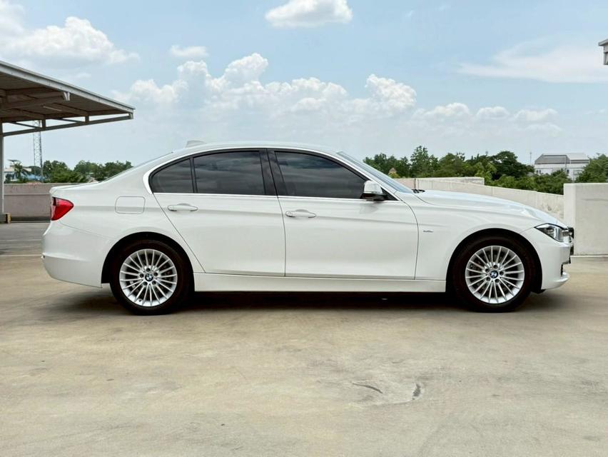 BMW 320d Luxury 2.0L 8AT TwinTurbo āļĢāļđāļāļāļĩāđ 5