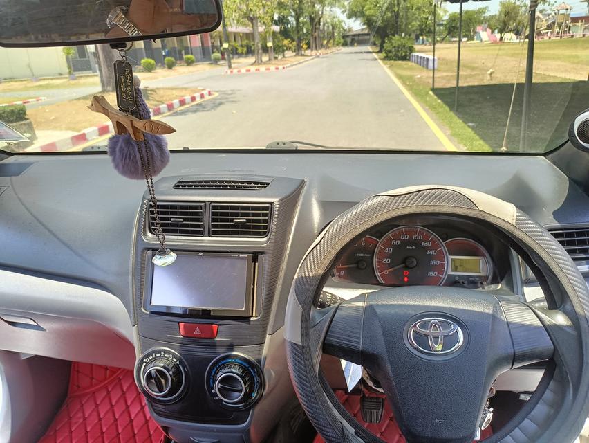โตโยต้า​ อแวนซ่าListed items  Registration date: August 9, 2012  Registration number KP 7468  Phuket Province  Type: Passenger car with a capacity of รูปที่ 11