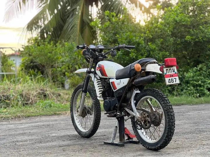 เจ้าของขายเอง Yamaha DT125 2