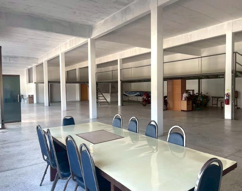 ขายโรงงานพร้อมที่ดินขนาด 2 ไร่ 3 งาน 47 ตร.ว. / ทำเลอยู่ในนิคมอุตสาหกรรมลาดกระบัง 2