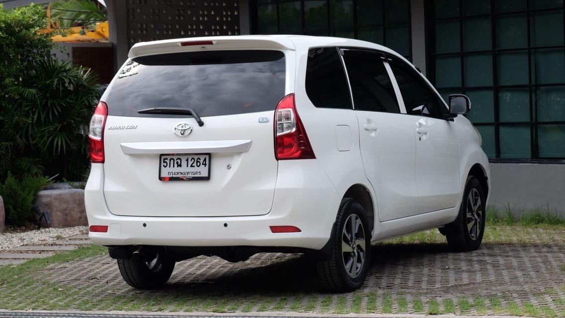 รหัสรถ KN1264 TOYOTA AVANZA 1.5 รุ่น G