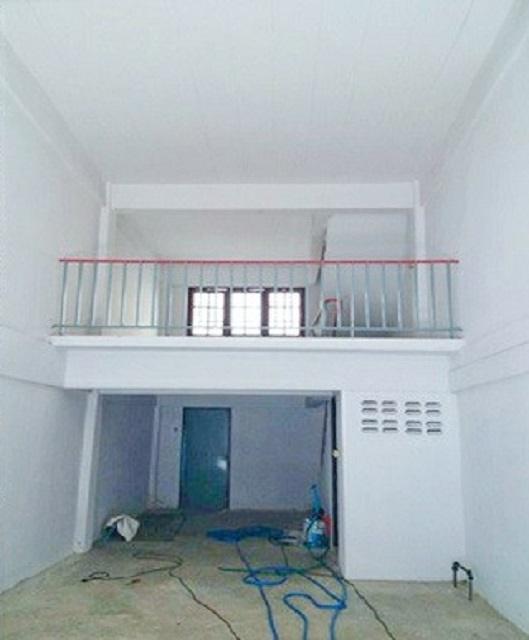 ซ.สุขสันต์ 2-8 อาคารพาณิชย์ 4.5 ชั้น รีโนเวทใหม่ 18 ตร.วา.280 ตร.ม MRT หลักสอง 2.6 กม. 2นอน 2 น้ำ 3