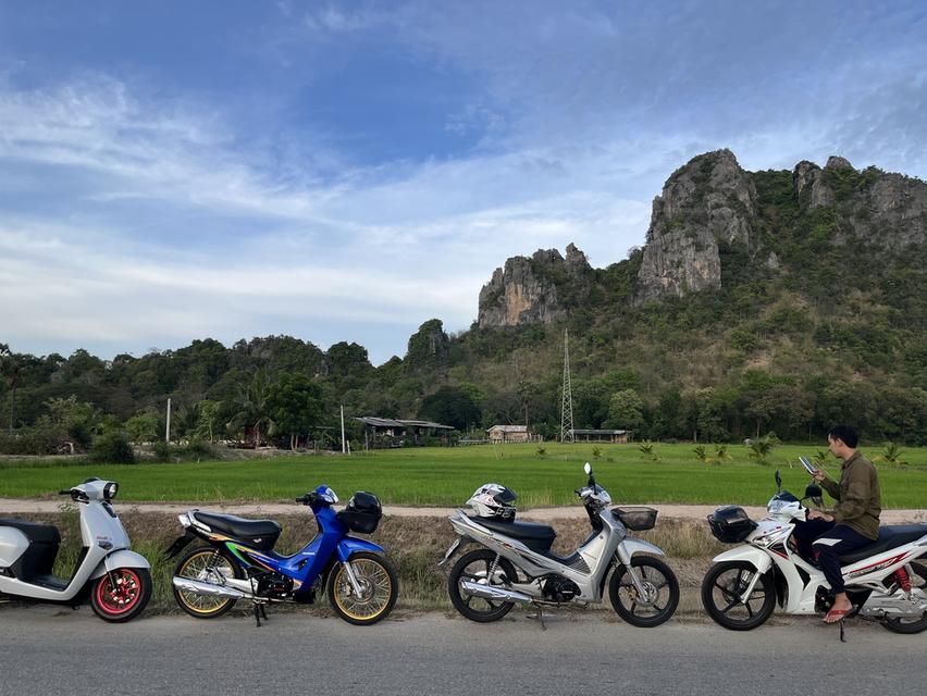 รับซื้อมอไซค์ทุกรุ่นให้ราคาดี เพชรบุรีหรือใกล้เคียง โทร0809035351