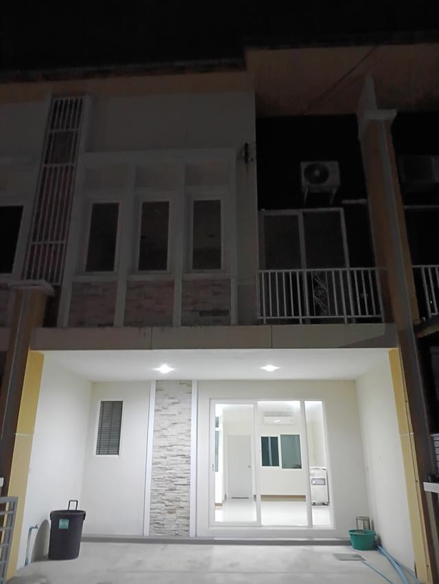 บ้านทาว์เฮ้าส์ พันท้ายนรสิงห์ สมุทรสาคร 2