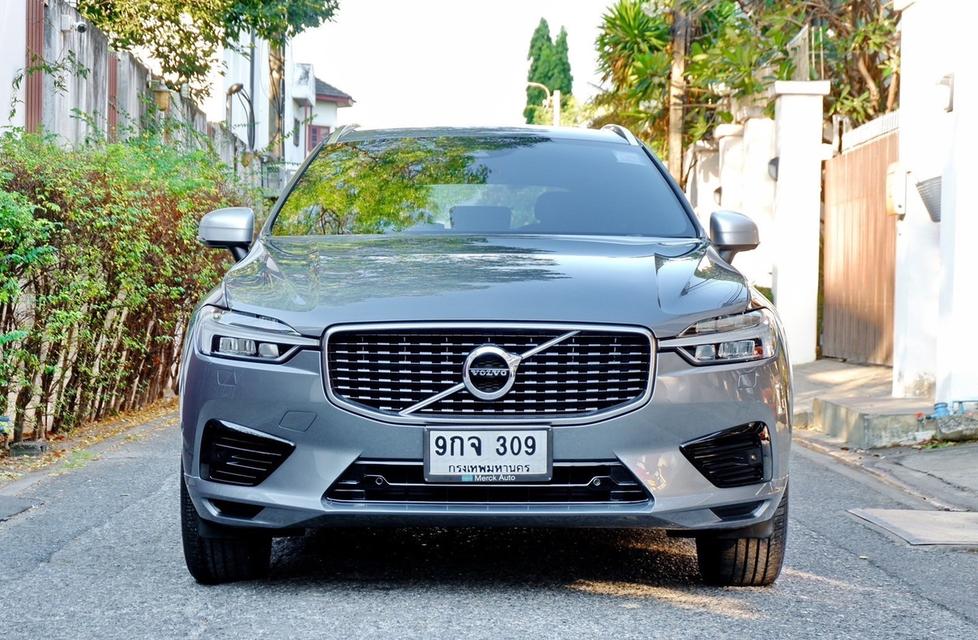 Volvo XC 60 T8 R-Design 4WD SUV ปี 2018 วิ่ง 65,xxx KM. 3