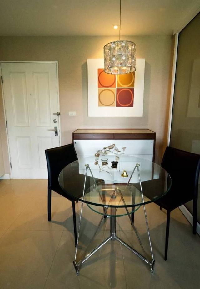 Sale / Rent  Condo One Thonglor  Sukhumvit 40  1 bedroom 1​ bathroom​  6th floor 50 sqms  Fully furnished  Sale : 4,900,000 Baht ,Rent​ 25,000 /month 6