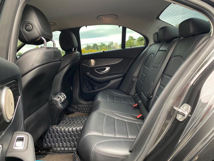 Mercedes-Benz C300e Avantgarde EQ Power 2019  11
