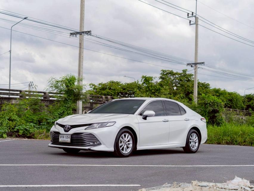 ขาย Toyota Camry 2.0G ปี19