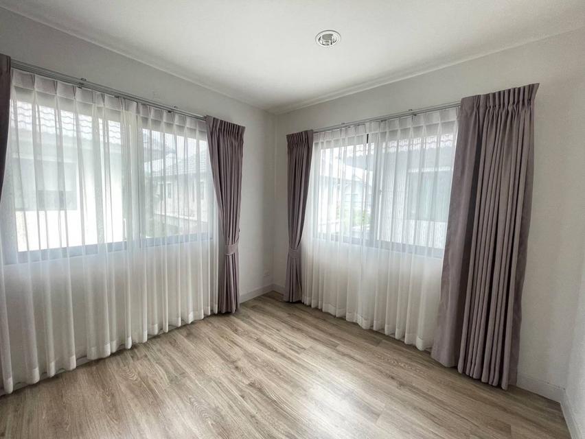 บ้านเดี่ยวหลังใหญ่ เพฟ ปิ่นเกล้า - ศาลายา 11
