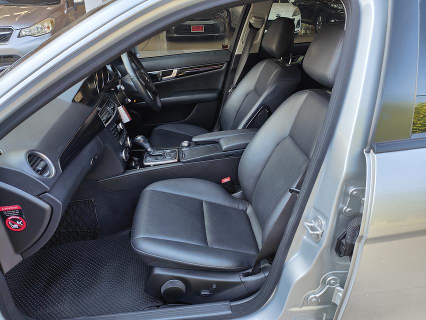 Mercedes Benz C200 CGI AT ปี 2013 รูปที่ 10