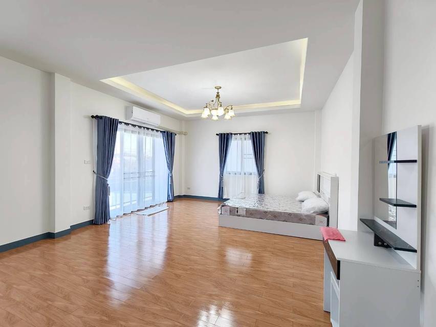 🏡 บ้านเดี่ยวหลังใหญ่ 304 ตร.ม. ทำเลรวมโชค ใกล้ รร.ต้นกล้า เพียง 1.5 กม. Spacious 4-Bedroom House - 304 sq.m., 3 mins to Tonkla School & Ruamchok 2