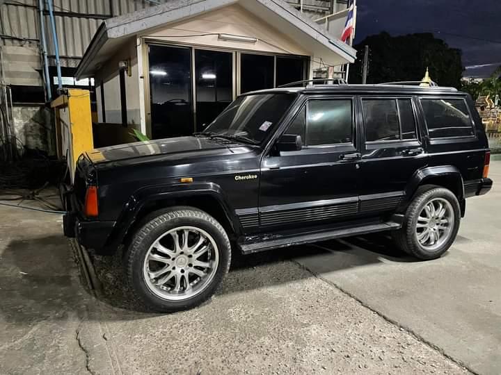 Jeep Cherokee ปี 1996