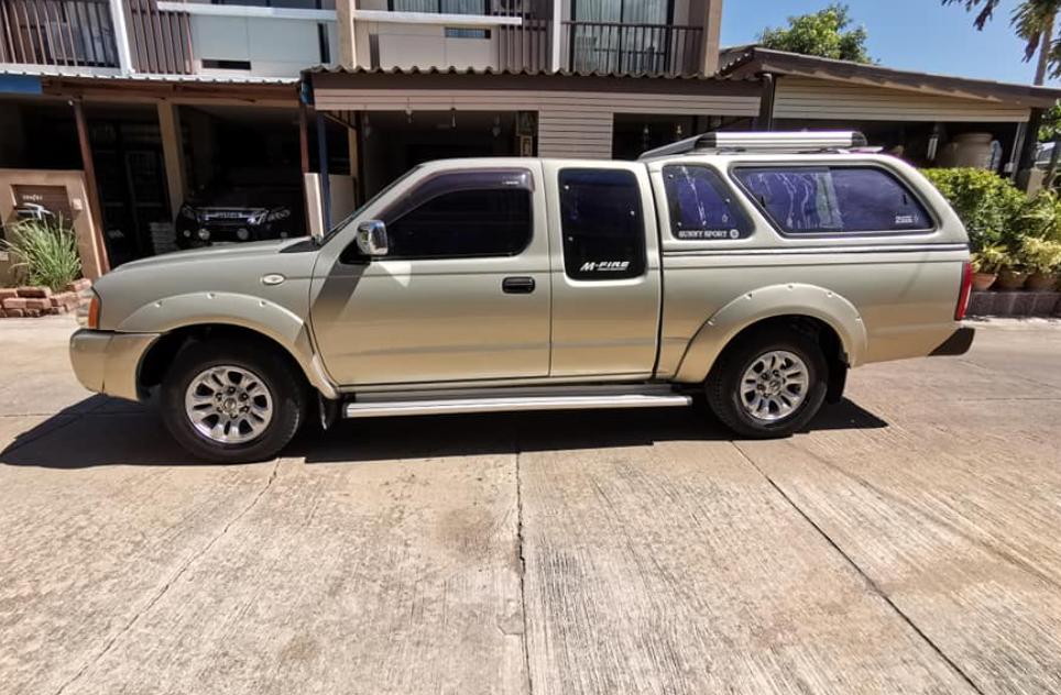 ขายด่วน Nissan Frontier  4