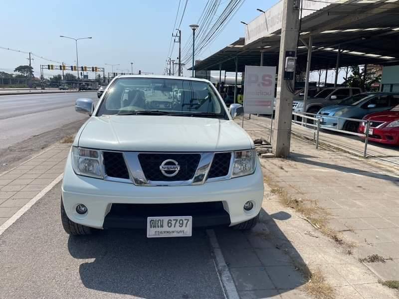 2011 Nissan Frontier Navara 2.5 KING CAB Calibre LE Pickup