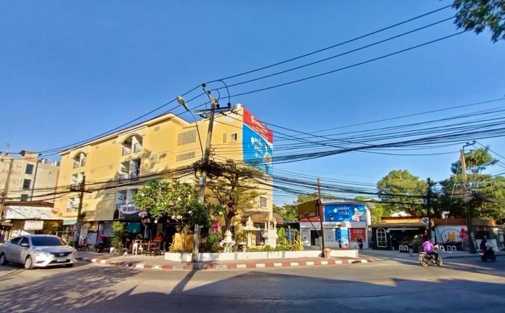 ขายอพาร์ทเมนท์ 280 ตร.ว. ติดถนนสังคมสงเคราะห์ 32 ใกล้โรงพยาบาลเปาโล โชคชัย 4 5