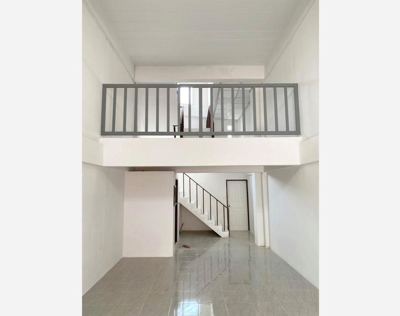 ขาย/ให้เช่า อาคารพาณิชย์ 3 ชั้นครึ่ง ทำเลทอง ท่าสะอ้าน บางปะกง ฉะเชิงเทรา 3