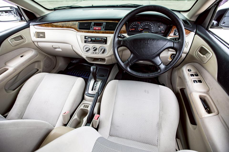 Mitsubishi Lancer Cedia 1.6 GLX เกียร์ Auto ปี 2011 สีดำ  14