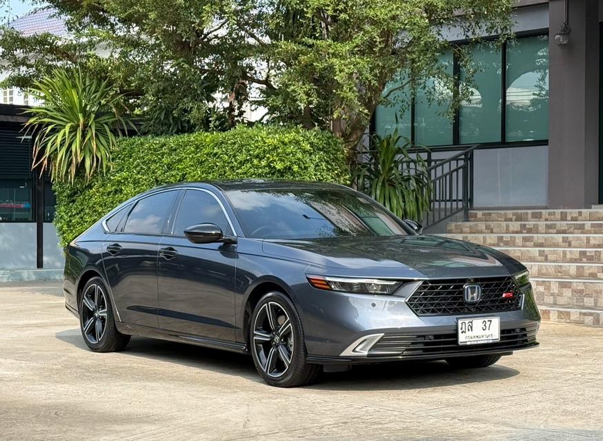 2024 HONDA ACCORD EHEV RS รถมือเดียวออกป้ายแดง รถสภาพสมบูรณ์ พร้อมใช้งาน รถวิ่งน้อย ประวัติศูนย์ครบ รถไม่เคยมีอุบัติเหตุครับ