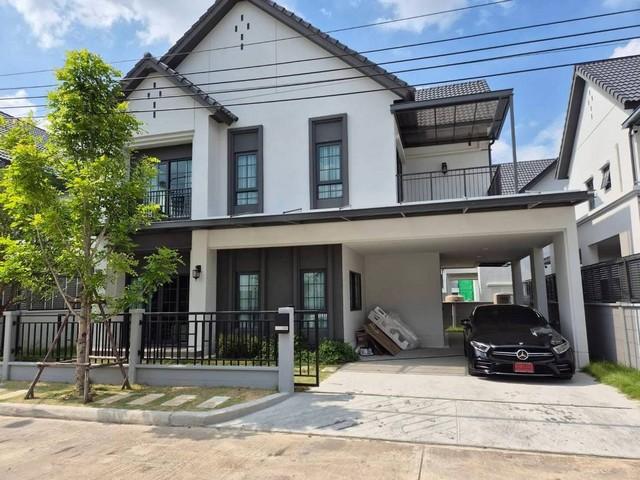 Centro Bangna luxury House Fully Furnished บ้านใหม่ พร้อมเข้าอยู่ 3นาทีถึง Mega Bangna 1