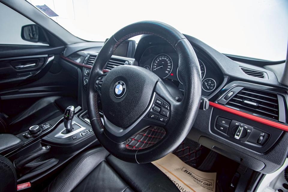รหัสรถ 1D581 BMW 320I SPORT 2.0 2014 7