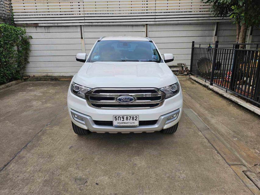 Ford Everest 1