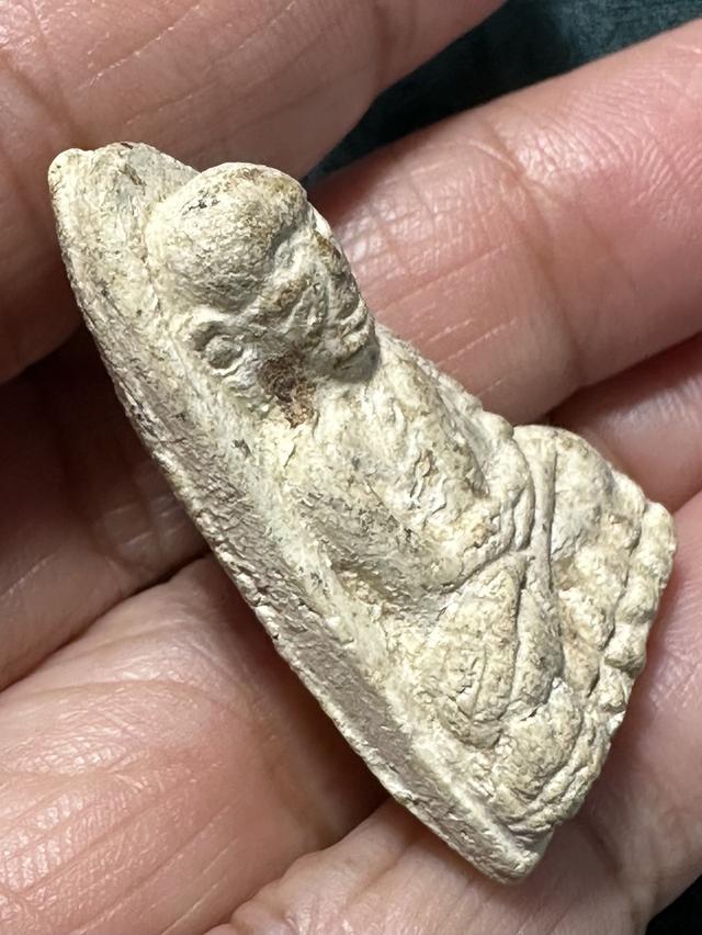 หลวงปู่ทวด เนื้อขาว องค์ละ 1550 รูปที่ 11