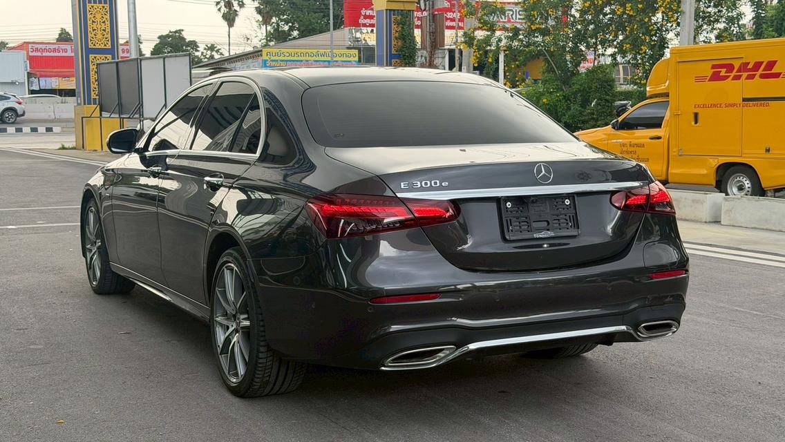 รหัสรถ KPV53 2021 BENZ E300e 2.0 AMG DYNAMIC FACELIFT รูปที่ 11