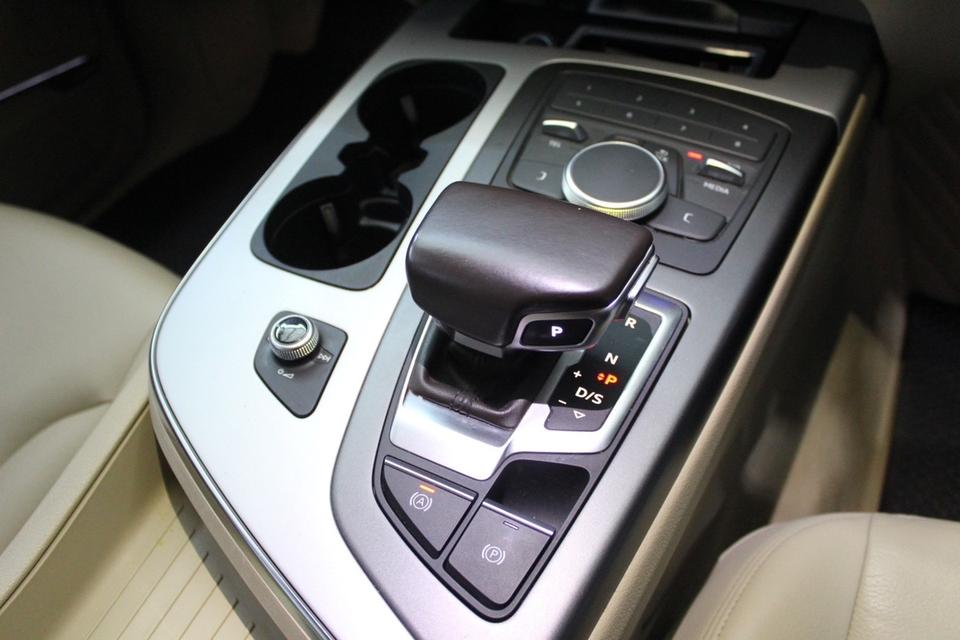 รหัสรถ JRS4994 พบกับรถเข้าใหม่ AUDI Q7 55 TFsi q S Line ปี 2018 สีดำ ดุๆ  19