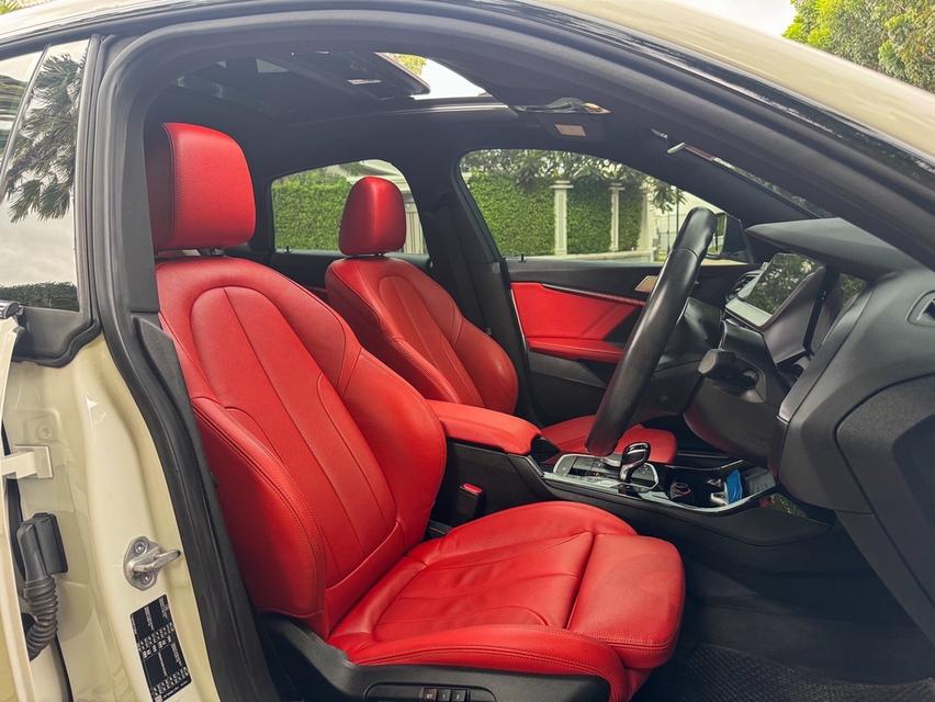 รหัสรถ AVA665 🆕 BMW 220i Gran Coupe Msport (F44) รุ่น TOP ปี 2021  11