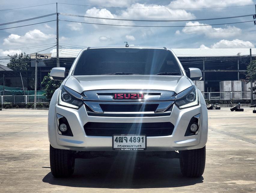  ISUZU D-max Space Cab 1.9L M/T  ปี 2019 4