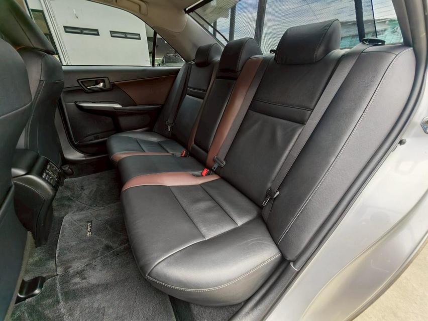 TOYOTA CAMRY 2.5G ESPORT 10