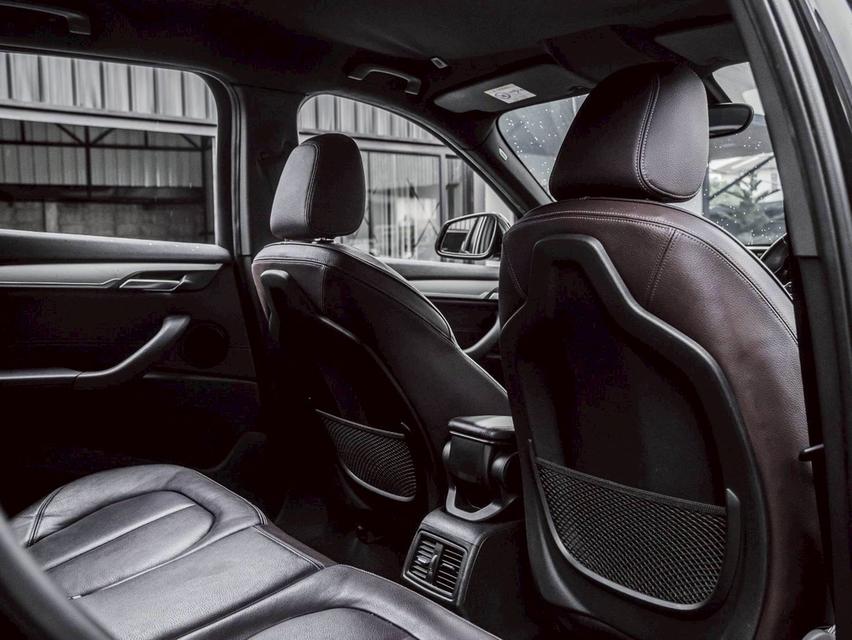 รหัสรถ 67GG3203 BMW X1 2.0 SDRIVE 1.8D Msport ( F48 ) ปี 2017 12