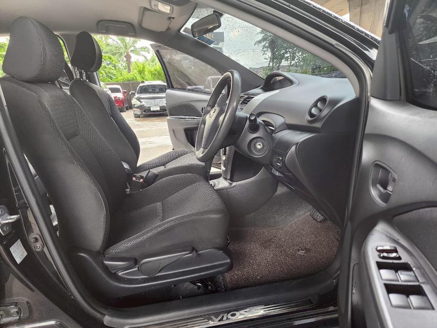 Toyota Vios 1.5E ปี 2012 9