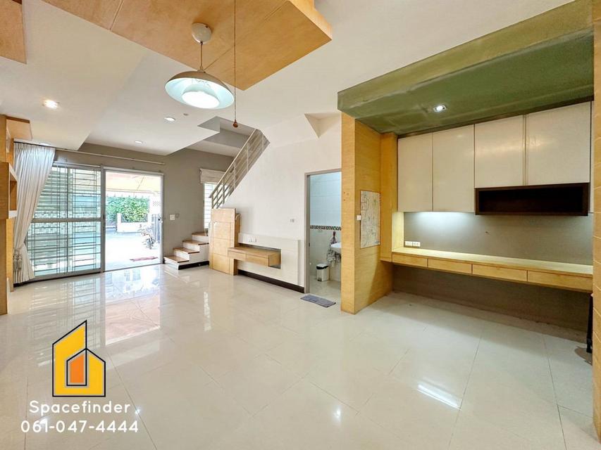 บ้านกลางเมือง สวิสทาวน์ เกษตร-นวมินทร์ ทาวน์โฮมแปลงมุม 30.2 ตารางวา 3 ห้องนอน 3 ห้องน้ำ ใกล้นวมินทร์ ซิตี้ อเวนิว 3