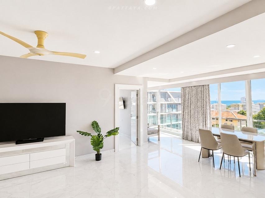 For Sale / For Rent — Spacious Condo at Tropicana Condo, Pratumnak Hill PattayaSpacious condo for sale and rent at Tropicana Condo, Pratumnak Hill 5